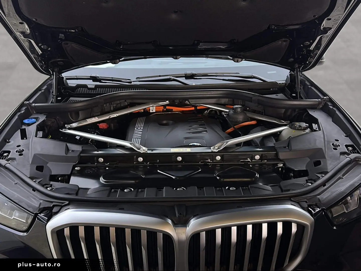 BMW X5 xDrive50e M Sport Bowers & Wilkins AHK LED