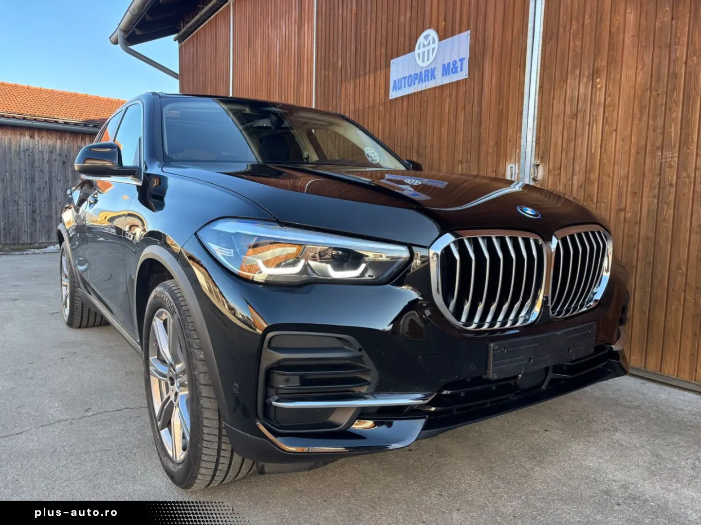 BMW X5 xDrive 45e Leder Navi Panorama AHK HUD Parkas