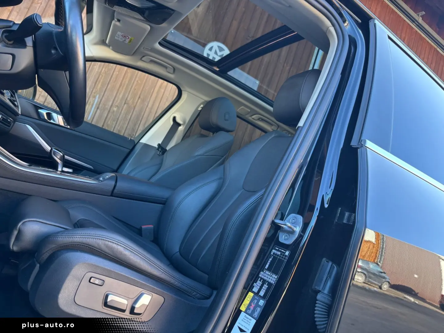 BMW X5 xDrive 45e Leder Navi Panorama AHK HUD Parkas