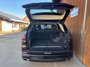 BMW X5 xDrive 45e Leder Navi Panorama AHK HUD Parkas