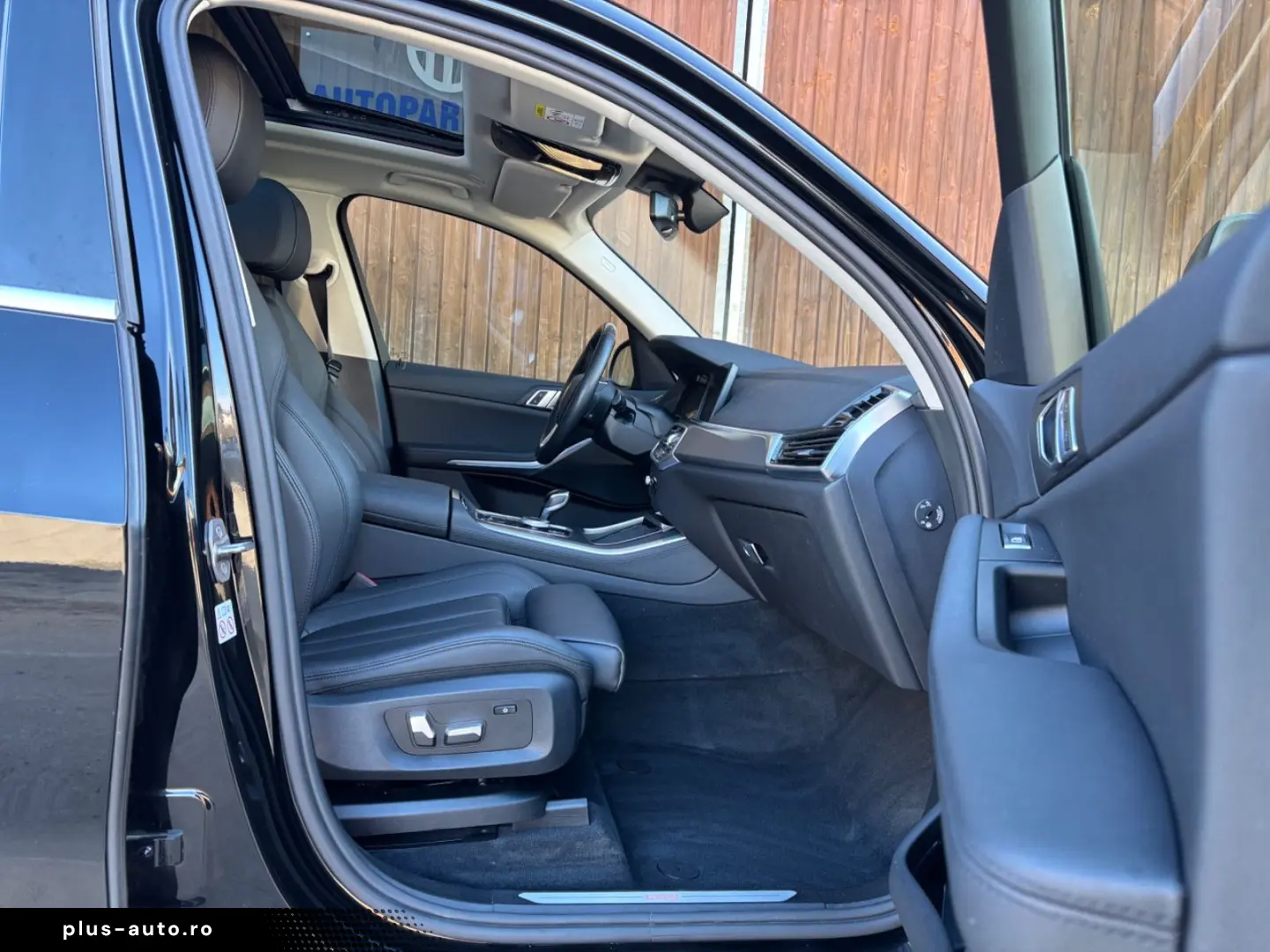 BMW X5 xDrive 45e Leder Navi Panorama AHK HUD Parkas