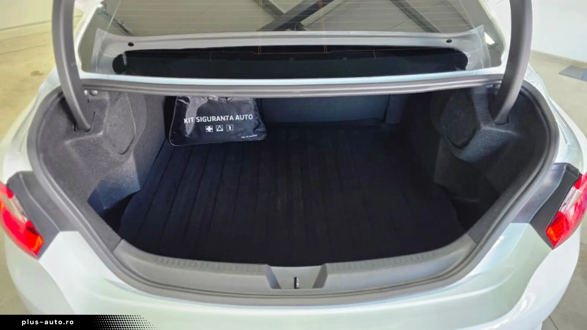 RENAULT MEGANE 1.3 TCe 140 GPF equilibre