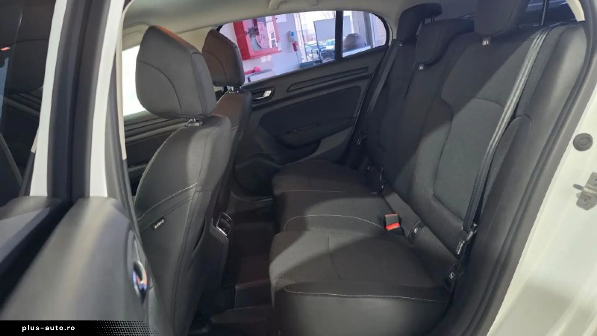 RENAULT MEGANE 1.3 TCe 140 GPF equilibre