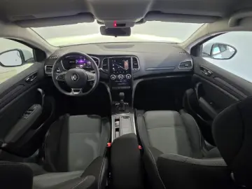 RENAULT MEGANE 1.3 TCe 140 GPF equilibre