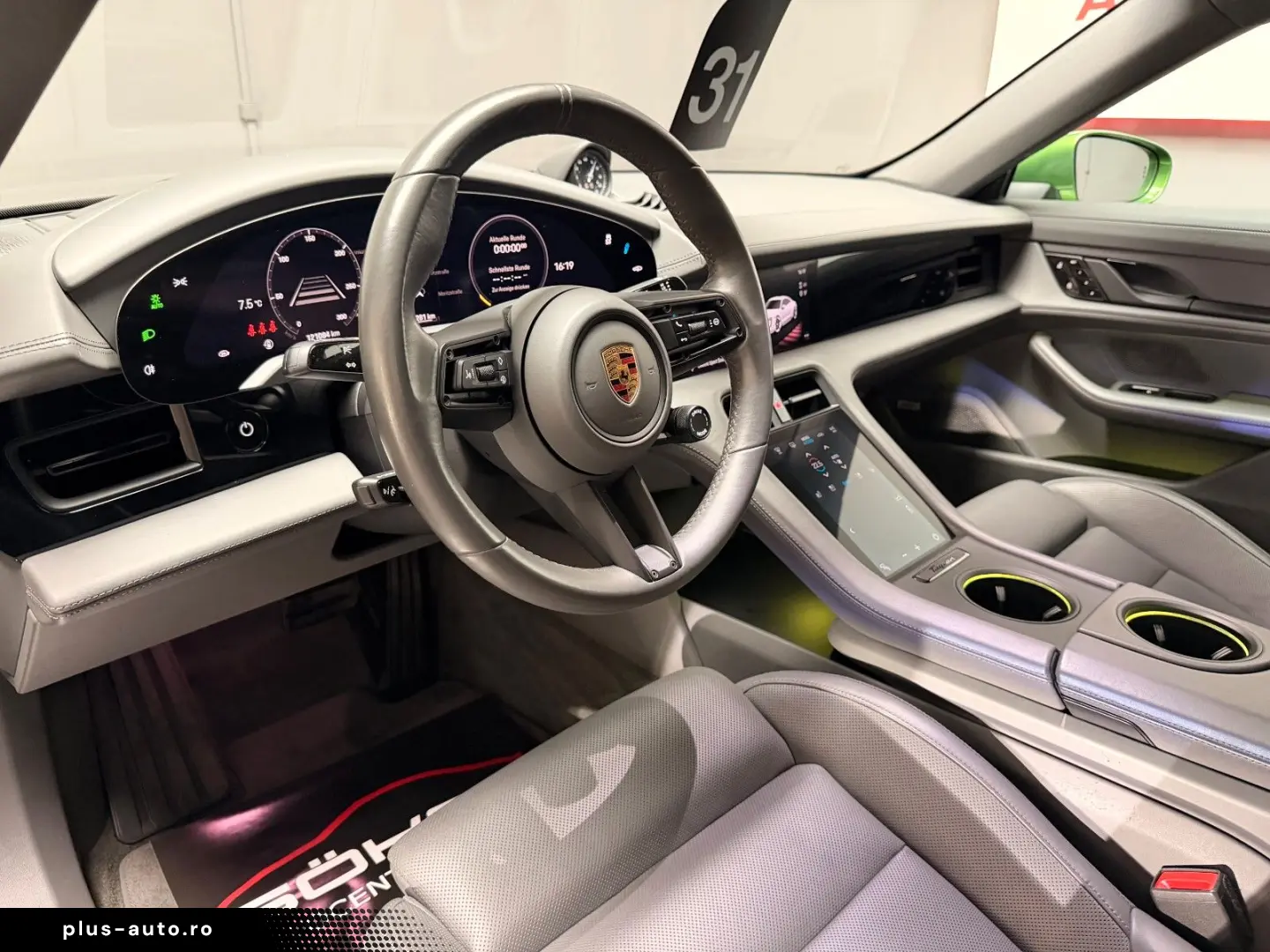 PORSCHE Taycan 4 S HUD Matrix BOSE PANO Kamera Chrono