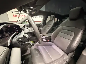 PORSCHE Taycan 4 S HUD Matrix BOSE PANO Kamera Chrono