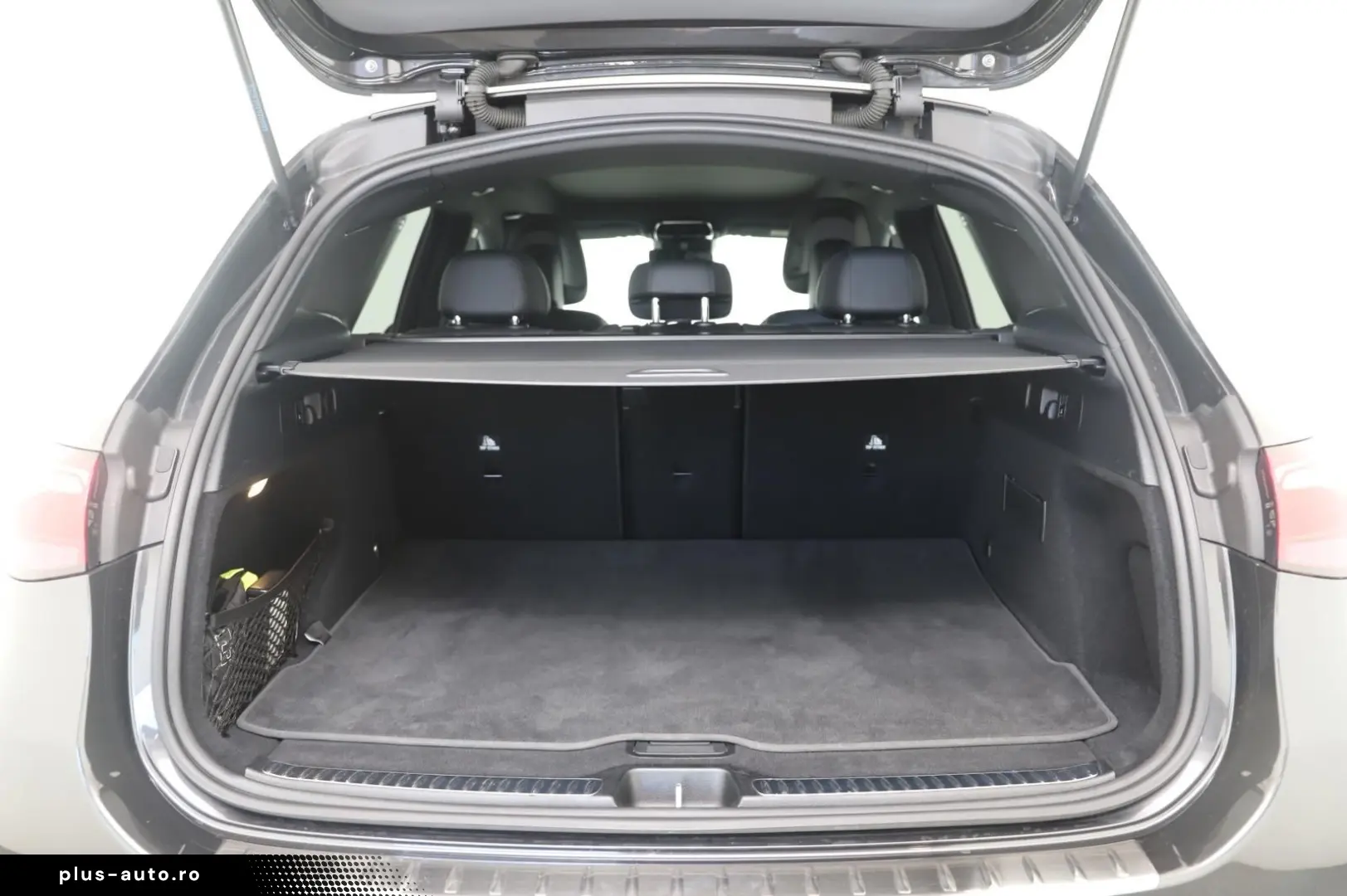 MERCEDES-BENZ GLC 200 4M AMG Line 2x LED PANO Winterp