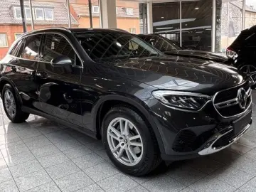 MERCEDES-BENZ GLC 200-4Matic ENERGIZING Paket Plus Winter