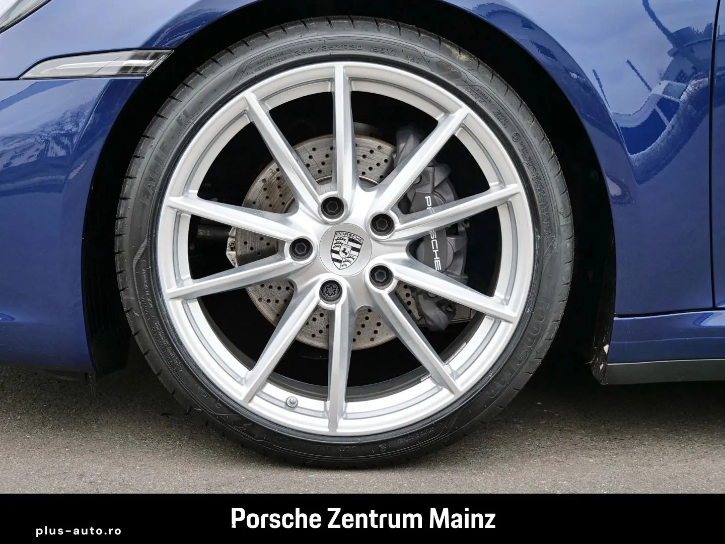 PORSCHE 992 911 Carrera Cabriolet SAGA Bose 360 Kam. 90L