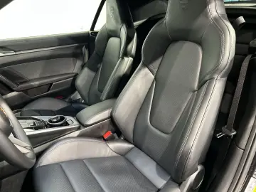 PORSCHE 992 911 Carrera Cabriolet Sportabgasanlage BOSE