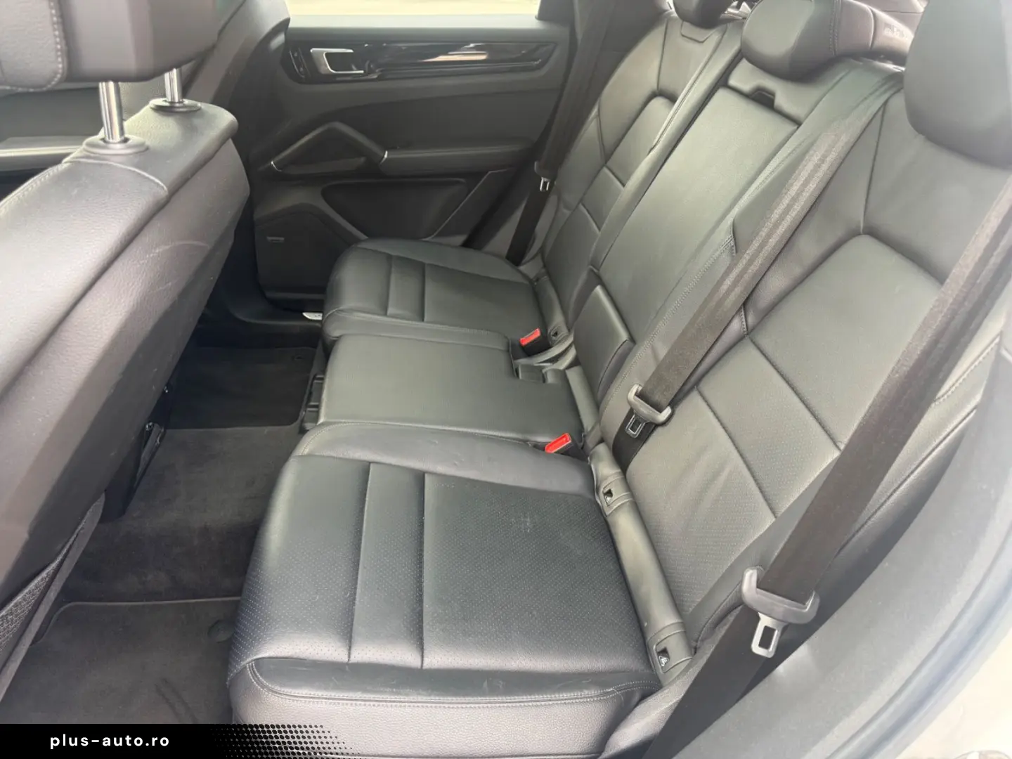 PORSCHE Cayenne E-Hybrid-Sport Design -22 Zoll- Approved