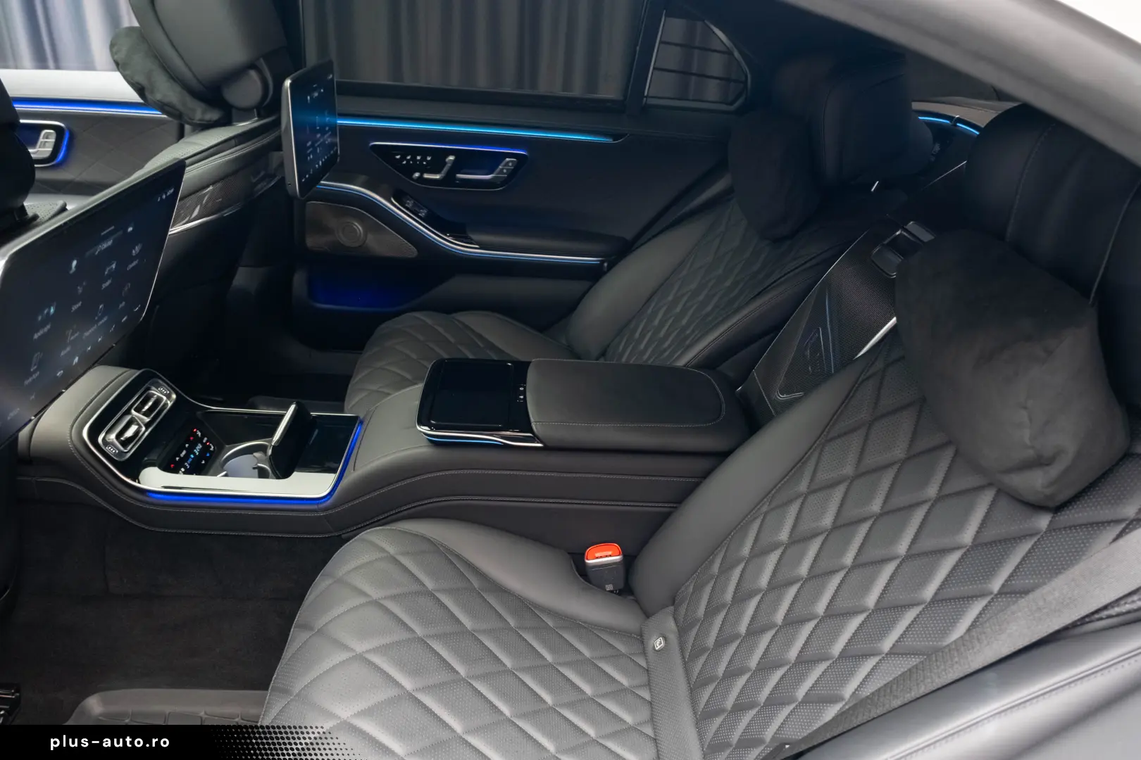 2023 Mercedes-Benz S 580 Long 4M V8 503 CP First Class TV