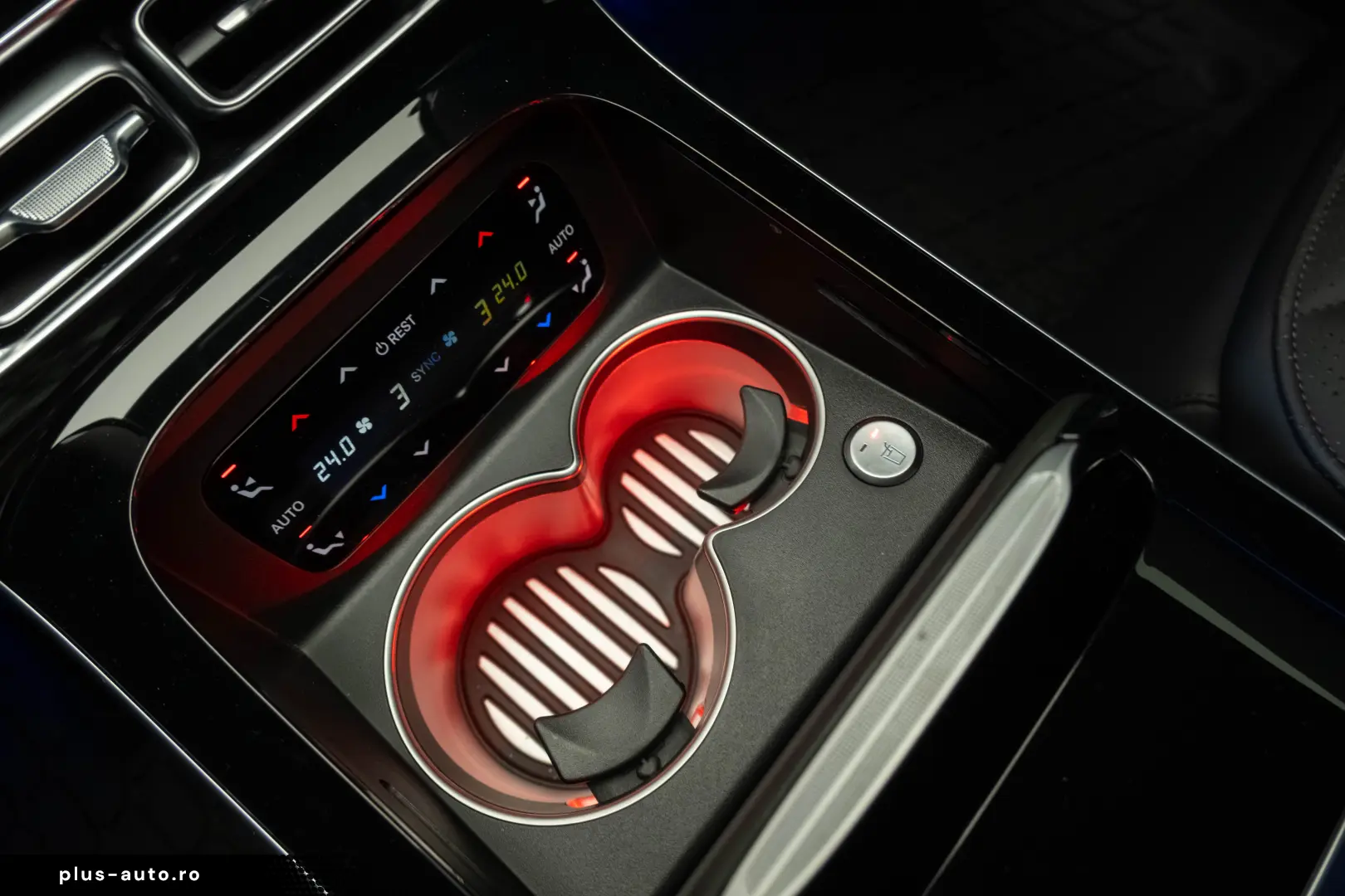 2023 Mercedes-Benz S 580 Long 4M V8 503 CP First Class TV