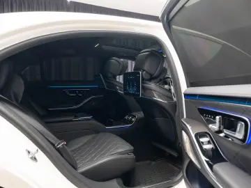 2023 Mercedes-Benz S 580 Long 4M V8 503 CP First Class TV
