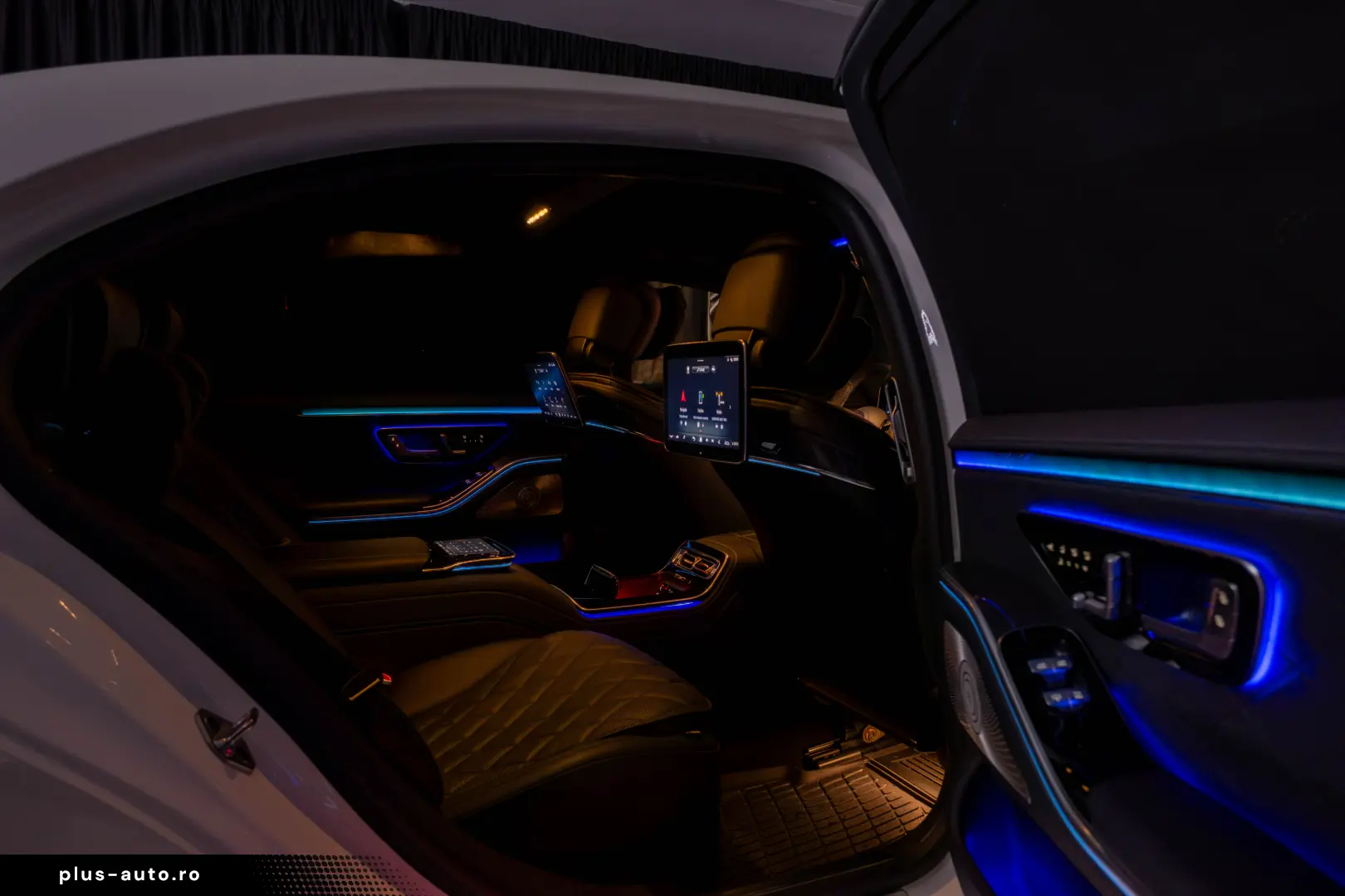 2023 Mercedes-Benz S 580 Long 4M V8 503 CP First Class TV