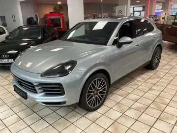 PORSCHE Cayenne E-Hybrid  1.Hd.  Scheckheft !!!