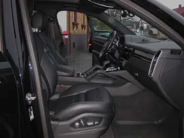 PORSCHE Cayenne Coupe Tiptr.S Approvet10-26 top Ausst