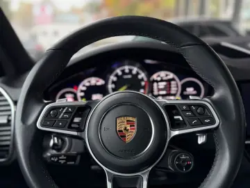 PORSCHE Cayenne E-Hybrid SPORT-DES SPORT-CR 360 21  PANO
