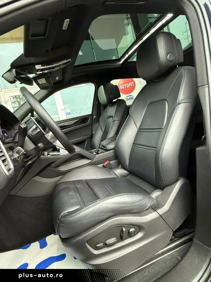 PORSCHE Cayenne E-Hybrid SPORT-DES SPORT-CR 360 21  PANO