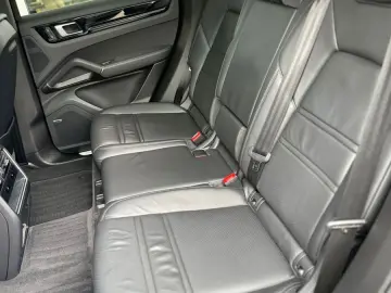 PORSCHE Cayenne E-Hybrid SPORT-DES SPORT-CR 360 21  PANO