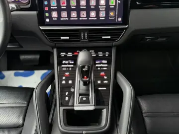 PORSCHE Cayenne E-Hybrid SPORT-DES SPORT-CR 360 21  PANO