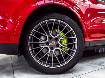 PORSCHE Cayenne E-Hybrid el.AHK 21 Spyder Carbon 360 HUD