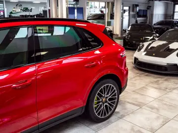 PORSCHE Cayenne E-Hybrid el.AHK 21 Spyder Carbon 360 HUD