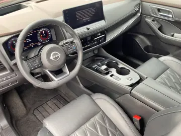 NISSAN X-Trail 1.5 e-Power Tekna Navi HeadUp