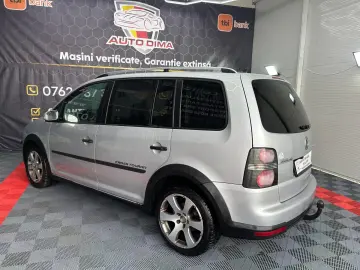 Vw Touran Cross 7 locuri Automat