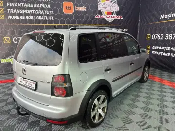 Vw Touran Cross 7 locuri Automat
