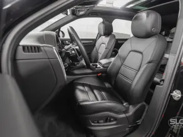 PORSCHE Cayenne E-Hybrid Platinum Edition 21  ACC Pano..