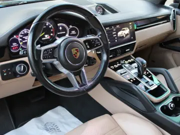 PORSCHE Cayenne E-Hybrid  PANO BOSE APPROVED-11.2027