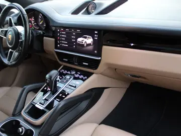 PORSCHE Cayenne E-Hybrid  PANO BOSE APPROVED-11.2027