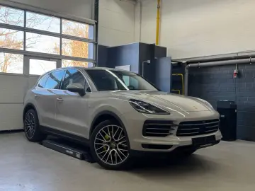 PORSCHE Cayenne Hybrid 360  Massage Burmester Sitzluft