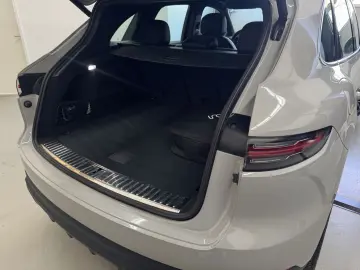 PORSCHE Cayenne Hybrid 360  Massage Burmester Sitzluft