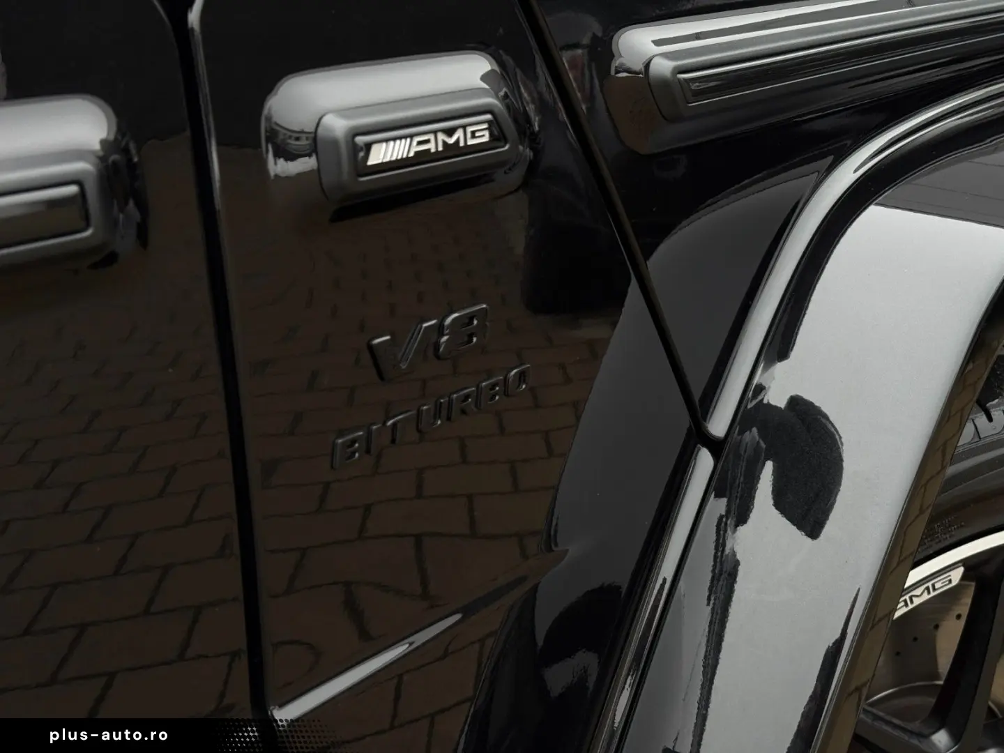 MERCEDES-BENZ G63 AMG Superior Night Paket II Burmester