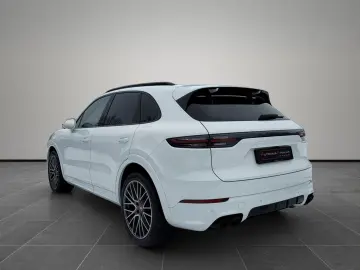 PORSCHE Cayenne Platinum Edition SPORT-DESIGN PANO BOSE