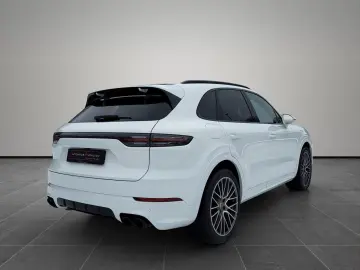 PORSCHE Cayenne Platinum Edition SPORT-DESIGN PANO BOSE