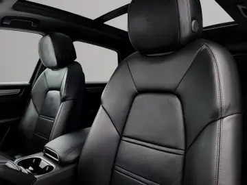 PORSCHE Cayenne Platinum Edition SPORT-DESIGN PANO BOSE