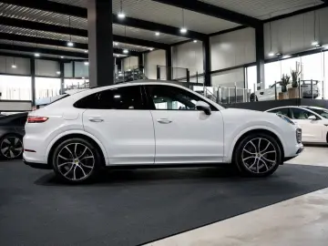 PORSCHE Cayenne Coupé - VAT - Bose - sportuitlaat - AHK