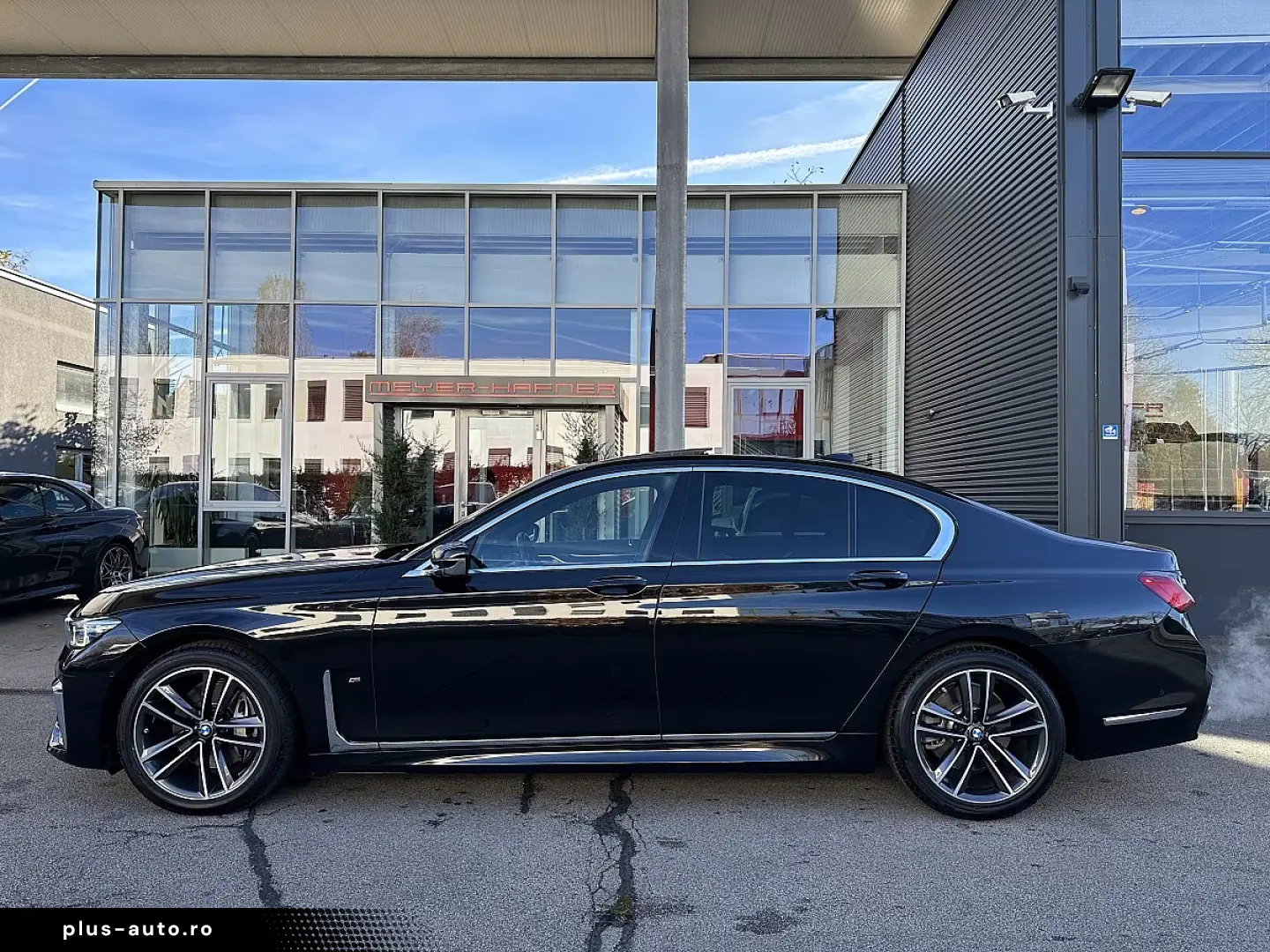 BMW 740