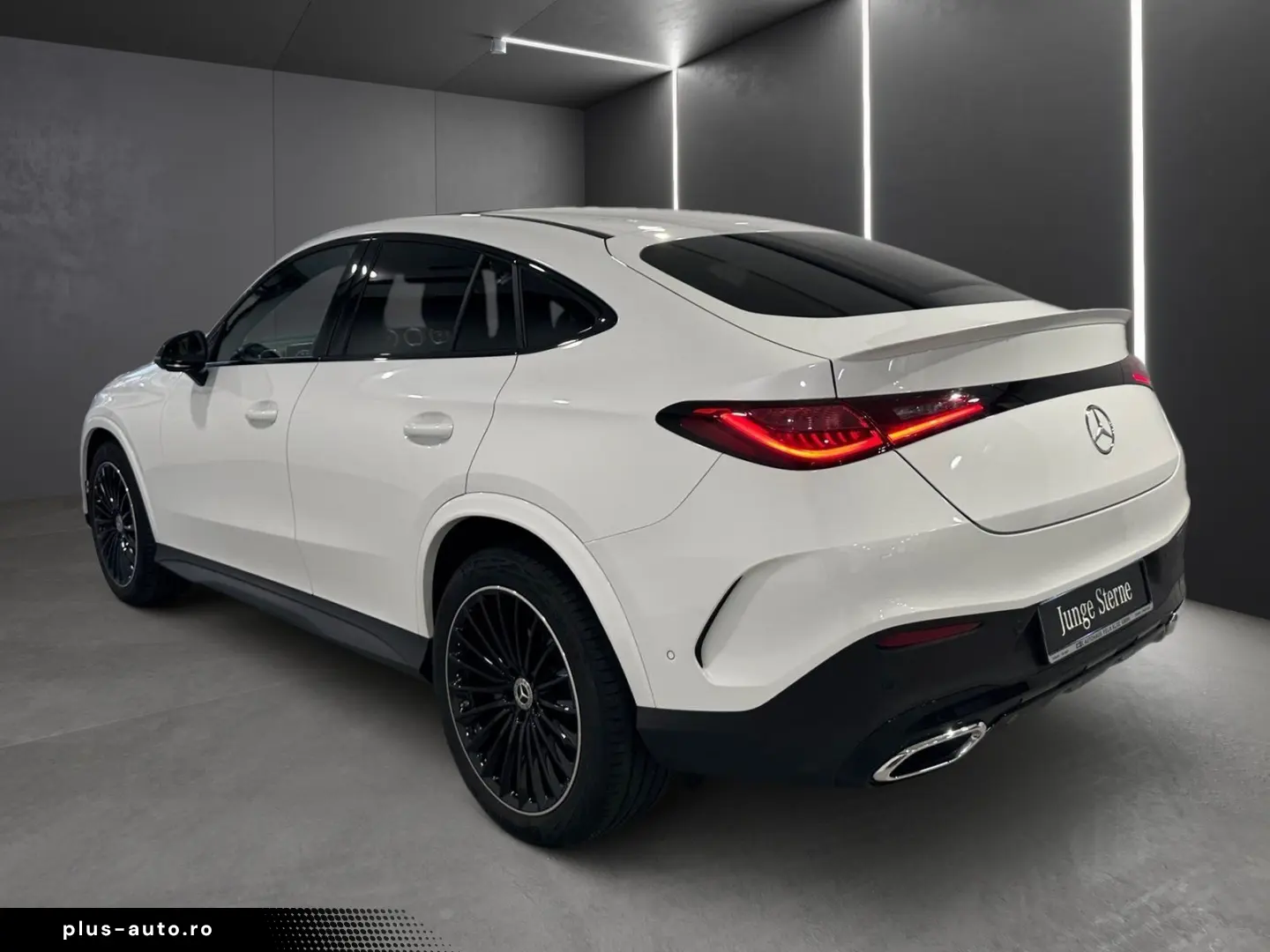 MERCEDES-BENZ GLC 300 d 4M Coupe AMG Pano AHK Burmes&hellip;