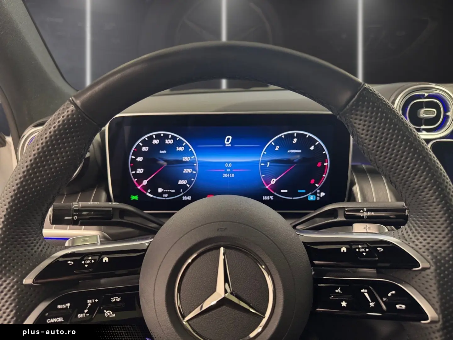 MERCEDES-BENZ GLC 300 d 4M Coupe AMG Pano AHK Burmes&hellip;