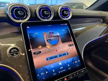 MERCEDES-BENZ GLC 300 d 4M Coupé AMG PANO BURM MEMO AHK HUD