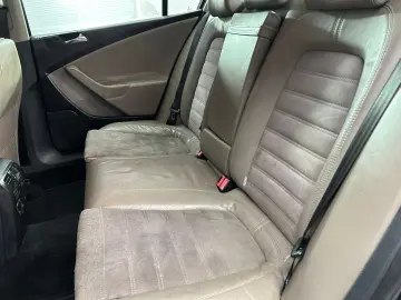 VW Passat Berlina 2.0 Tdi Automat