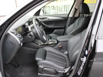 BMW X3 xDrive 20 i mild hybrid  LEDER