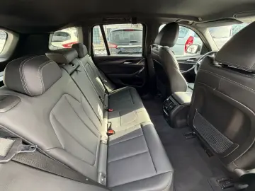 BMW X3 xDrive 30 e M Sportpaket AHK Kamera ACC