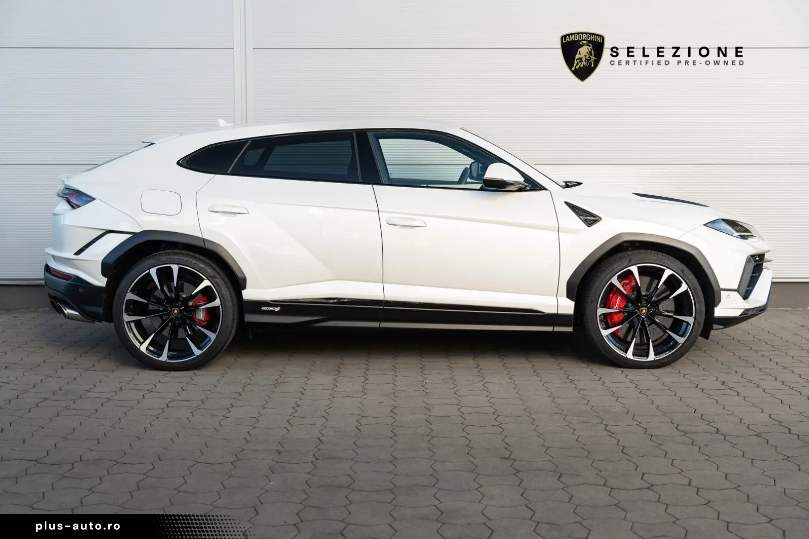 LAMBORGHINI Urus S Balloon White Pano Performante-Trim Night