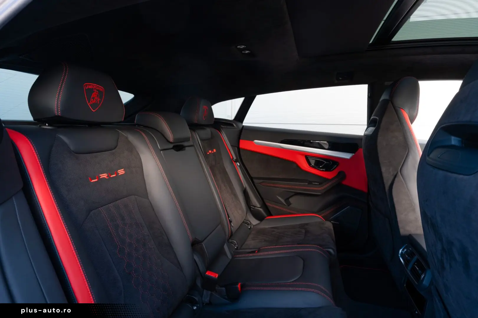 LAMBORGHINI Urus S Balloon White Pano Performante-Trim Night