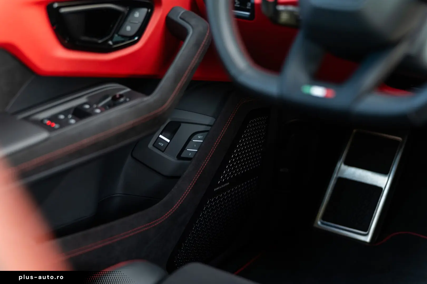 LAMBORGHINI Urus S Balloon White Pano Performante-Trim Night